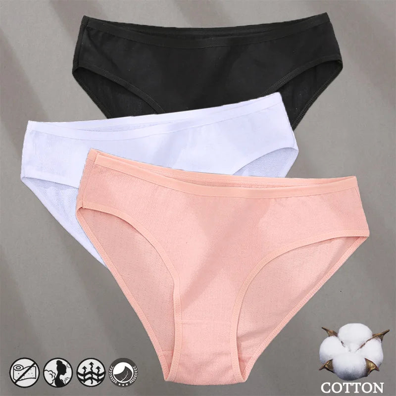 Elegant Jacquard Seamless Cotton Briefs - 3 Pack