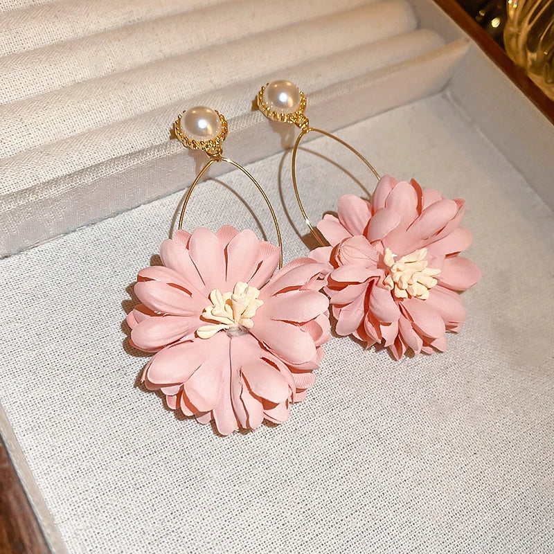 The "Aura Fairy-Blossom" Dangle Earrings – Pearl & Rhinestone Hollow Flower Jewelry