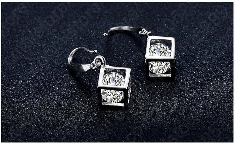 Prism Aura Jewelry Set – 925 Silver Square Necklace & Earrings