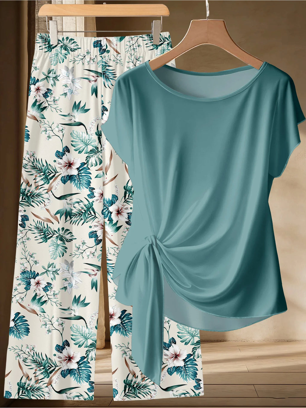Summer Tropical Two-Piece Set - Casual Twist Top & Wide-Leg Pants