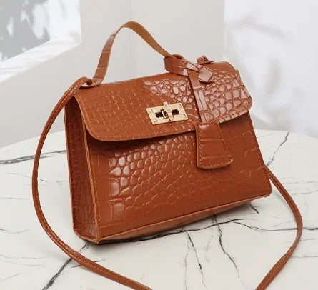 Stylish Women's Handbag & Messenger Set – 2026 Trendy Shoulder Bag Collection