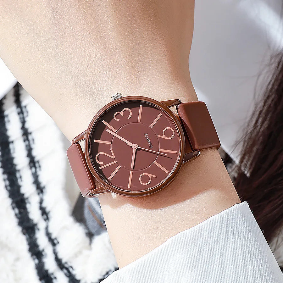 Minimalist Silicone Strap Quartz Watch