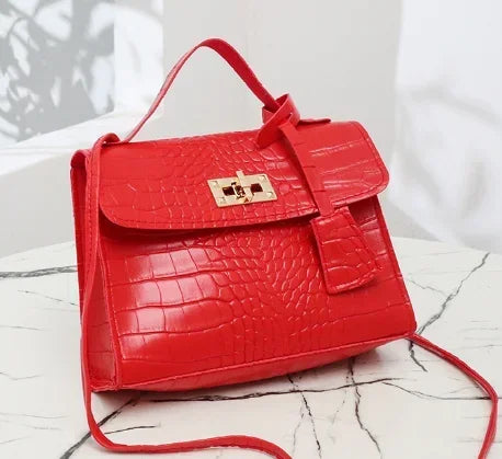 Stylish Women's Handbag & Messenger Set – 2026 Trendy Shoulder Bag Collection