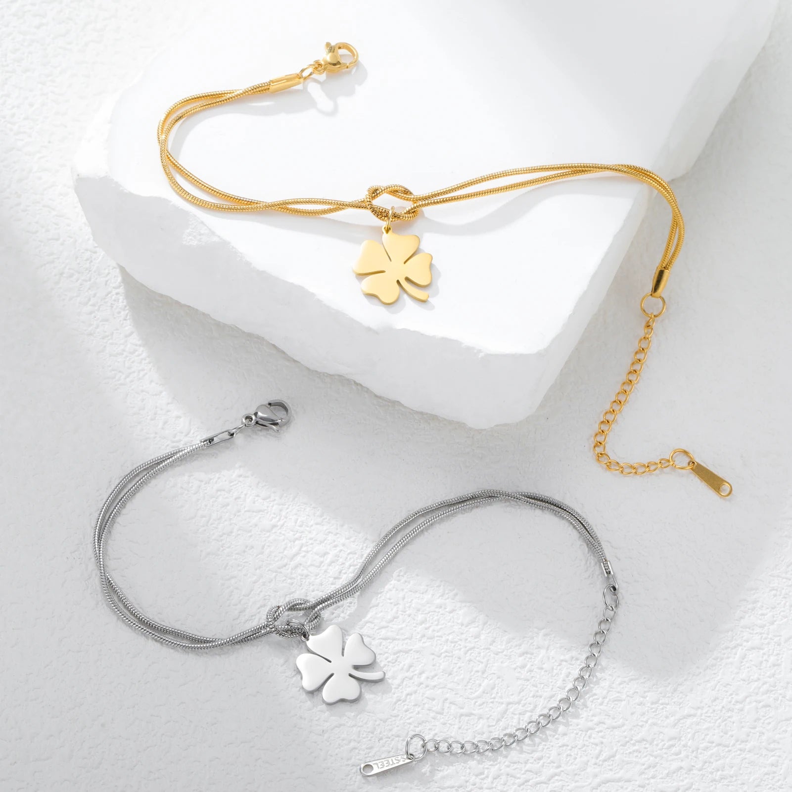 The "Aura Clover" Stainless Steel Bracelet – Lucky Four-Leaf Charm Snake Chain