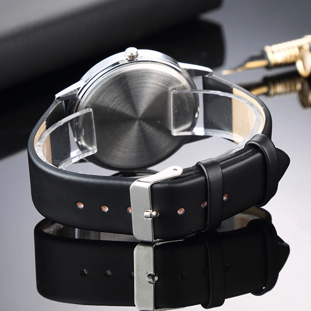 Minimalist Leather Strap Quartz Watch - Unisex