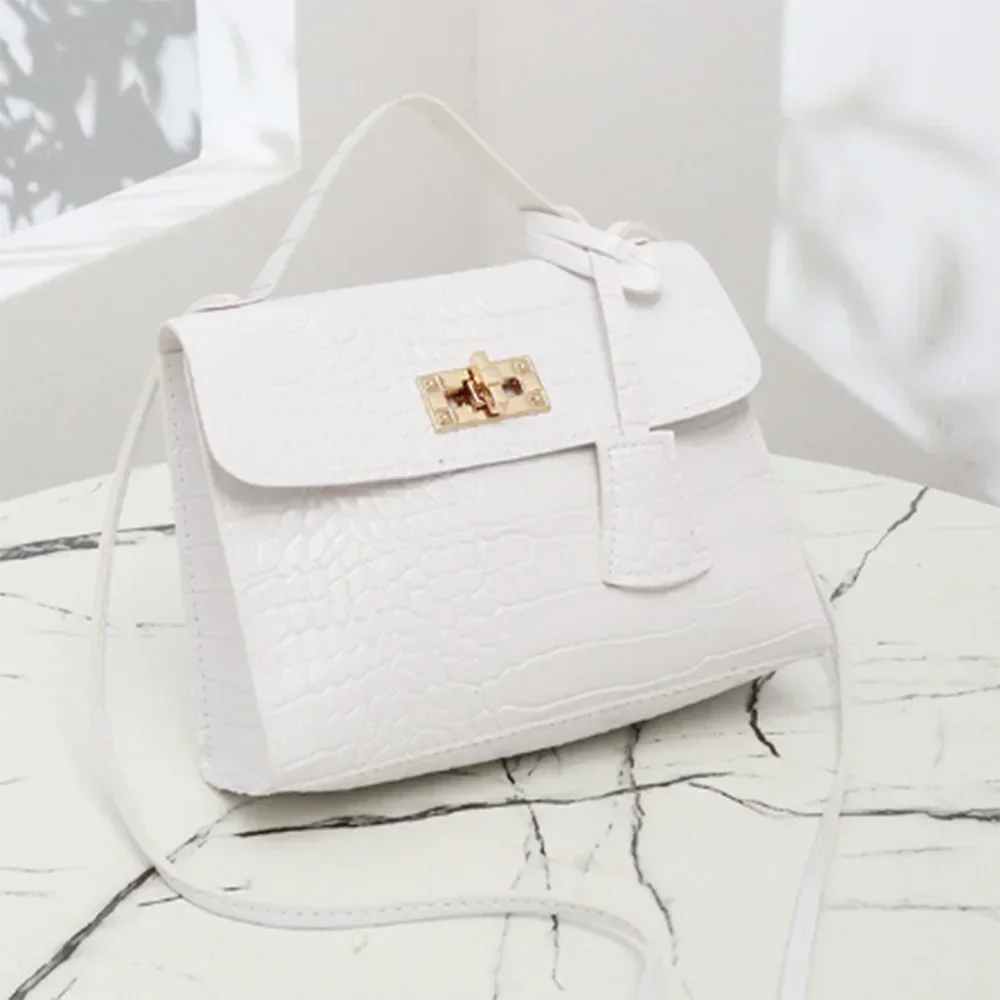 Stylish Women's Handbag & Messenger Set – 2026 Trendy Shoulder Bag Collection