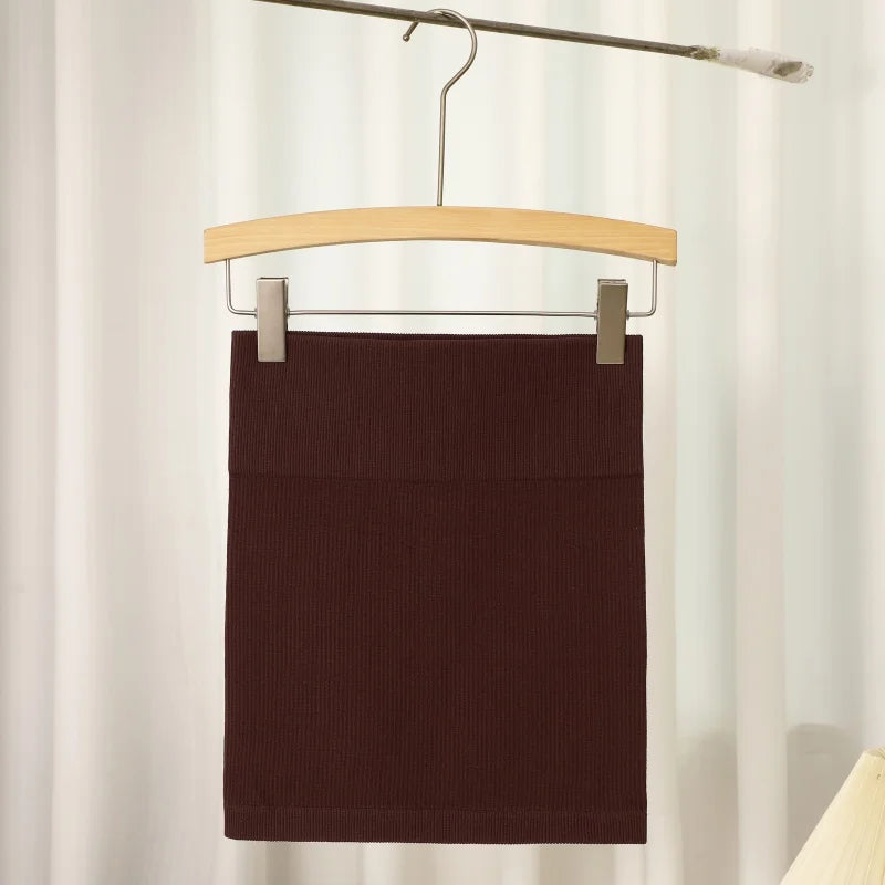 Seoul Minimalist Mini Skirt – High-Waisted Elastic Casual Skirt